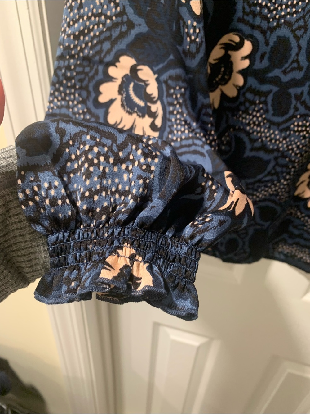 Ted Baker Navy & Blush Floral Satin Blouse - Picture 4 of 4